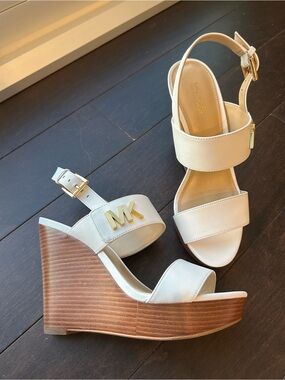 Michael Kors Cream Leather Wedge Sandals with Gold MK Accent